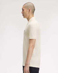Fred Perry Plain Polo Shirt - Ecru / Night Green