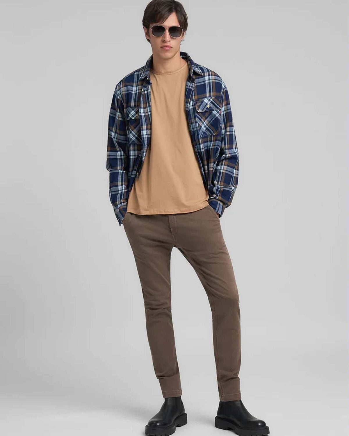 Replay Zeumar Hyperchino Colour XLITE Slim Mens Jeans - Brown