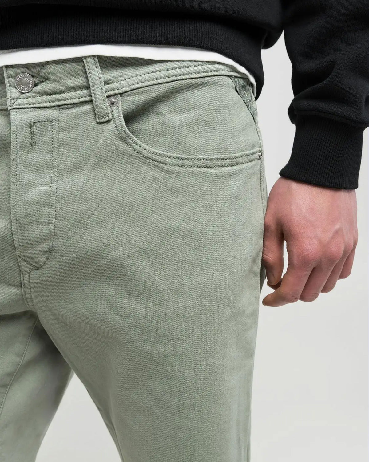 Replay RBJ.981 Tapered Fit Bermuda Shorts - Light Sage Green | Replay Shorts | JEANSTORE