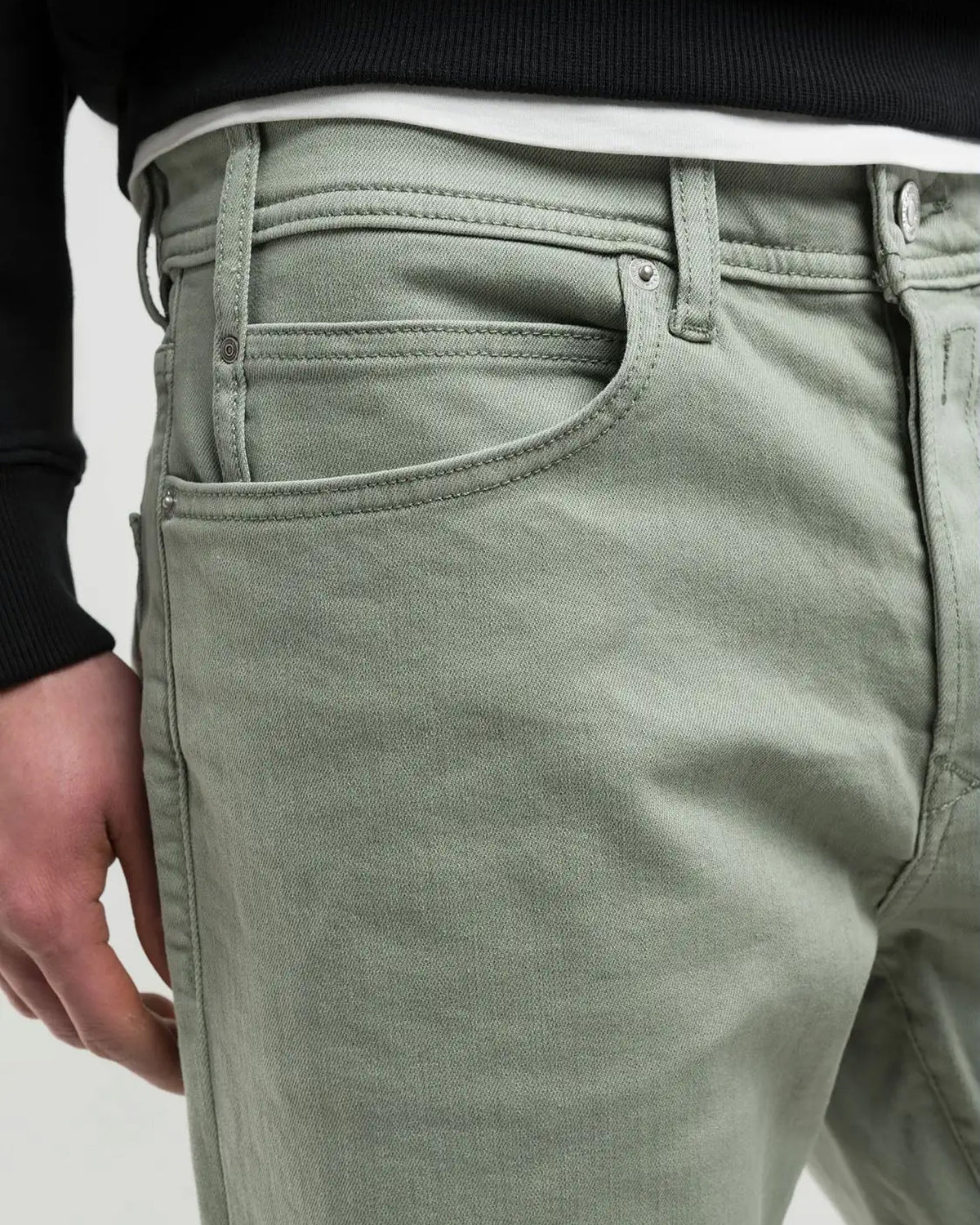 Replay RBJ.981 Tapered Fit Bermuda Shorts - Light Sage Green | Replay Shorts | JEANSTORE