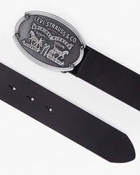 Levi's® Billy Plaque Leather Belt - Caviar