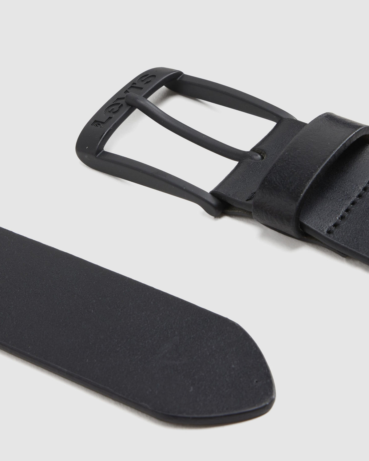 Levi's® New Duncan Leather Belt - Caviar