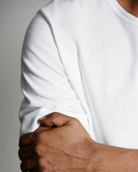 Merz b. Schwanen 215 7.2oz Classic Fit Loopwheeled Tee - White | Merz b. Schwanen T Shirts | JEANSTORE
