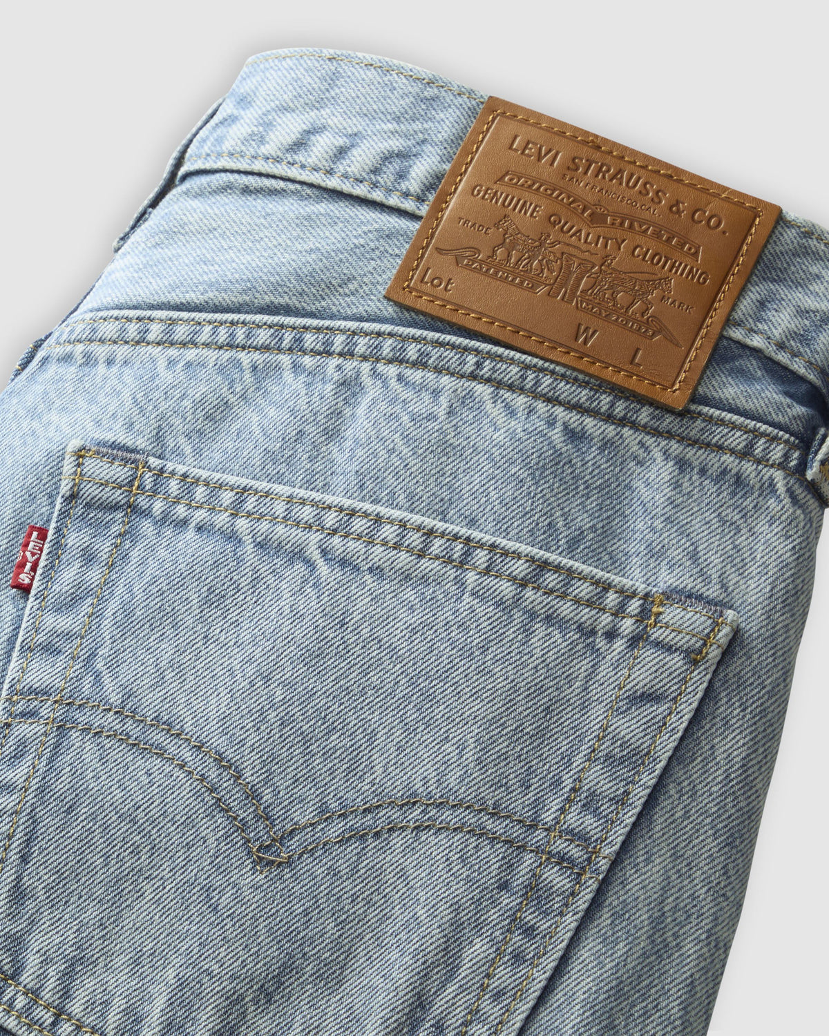 Levi's® 478 Baggy Shorts - My Pockets Full | Levi's® Shorts | JEANSTORE