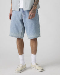 Levi's® 478 Baggy Shorts - My Pockets Full | Levi's® Shorts | JEANSTORE