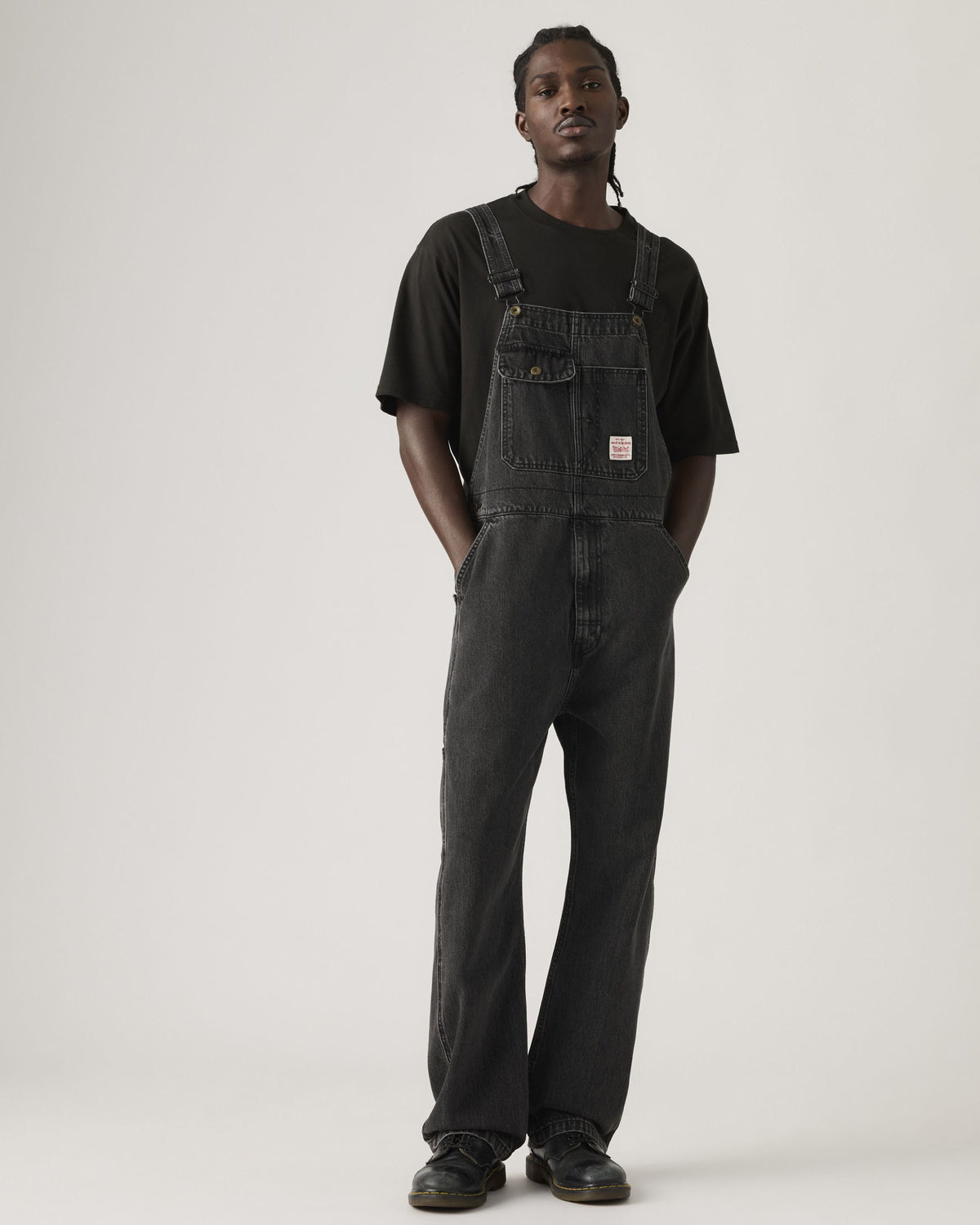 Levi's® Workwear Loose Overalls - Darkly Wash | Levi's® Bibs & Overalls | JEANSTORE