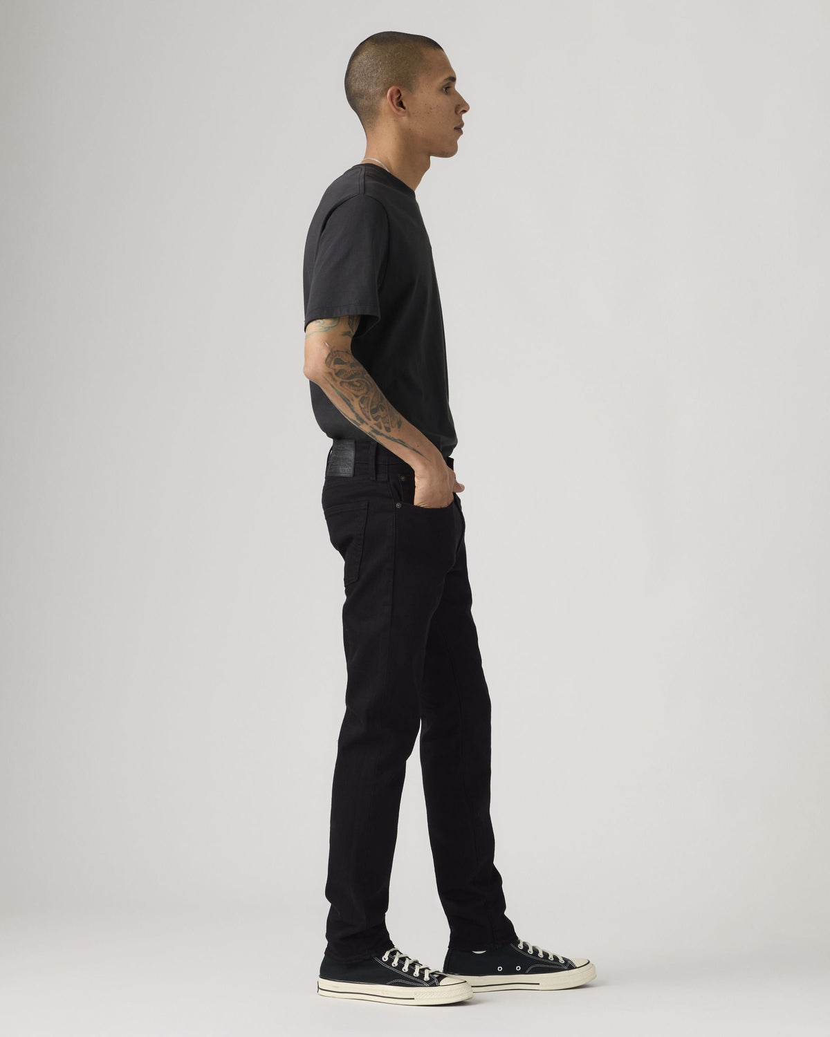 Levi's® 512 Slim Tapered Mens Jeans - Sta-Dark Black | Levi's® Jeans | JEANSTORE