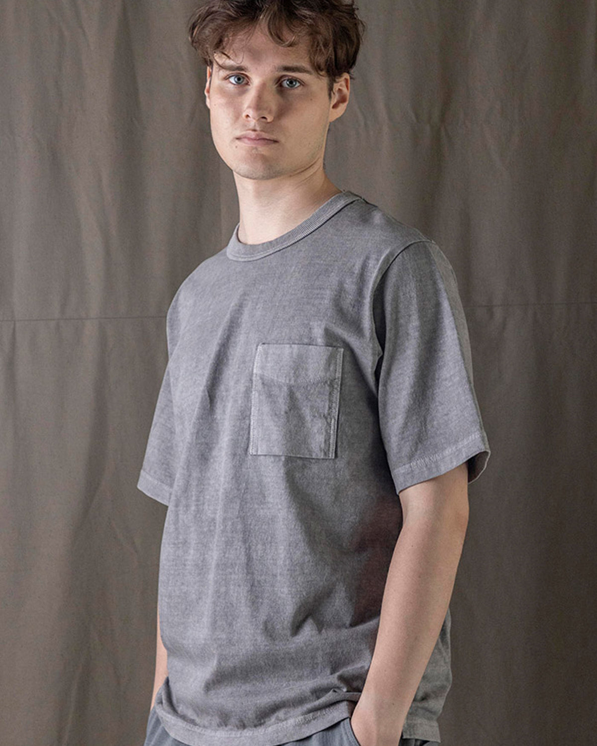Jackman Pigment Dyed Pocket Tee - Faded Medium Grey