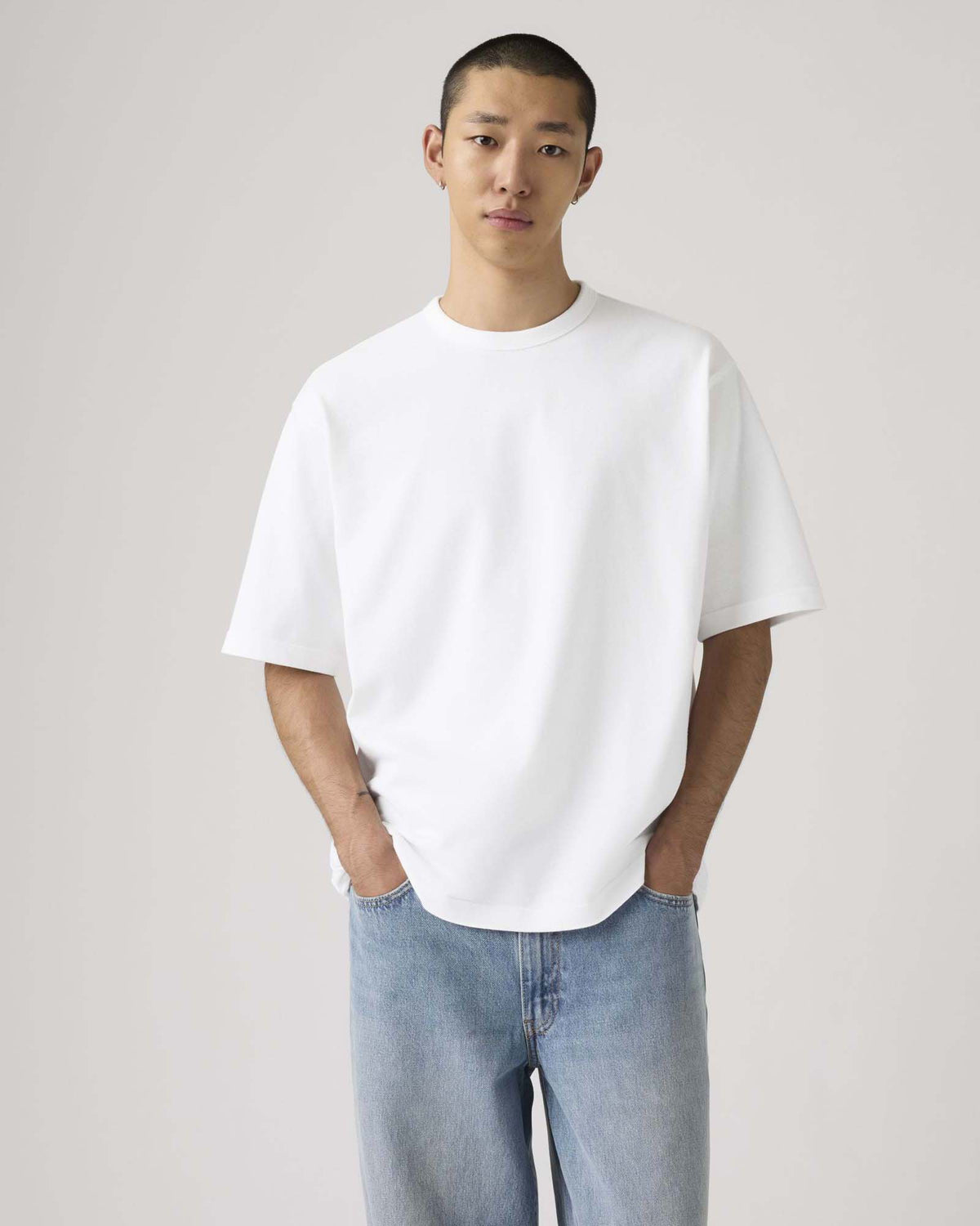 Levi's® Heavyweight Loose Tee - Bright White | Levi's® T Shirts | Jeanstore