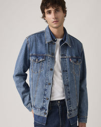 Levi's® Trucker Denim Jacket - Washed Away | Levi's® Jackets & Coats | JEANSTORE