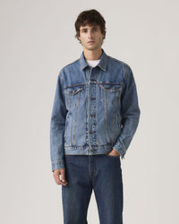 Levi's® Trucker Denim Jacket - Washed Away | Levi's® Jackets & Coats | JEANSTORE