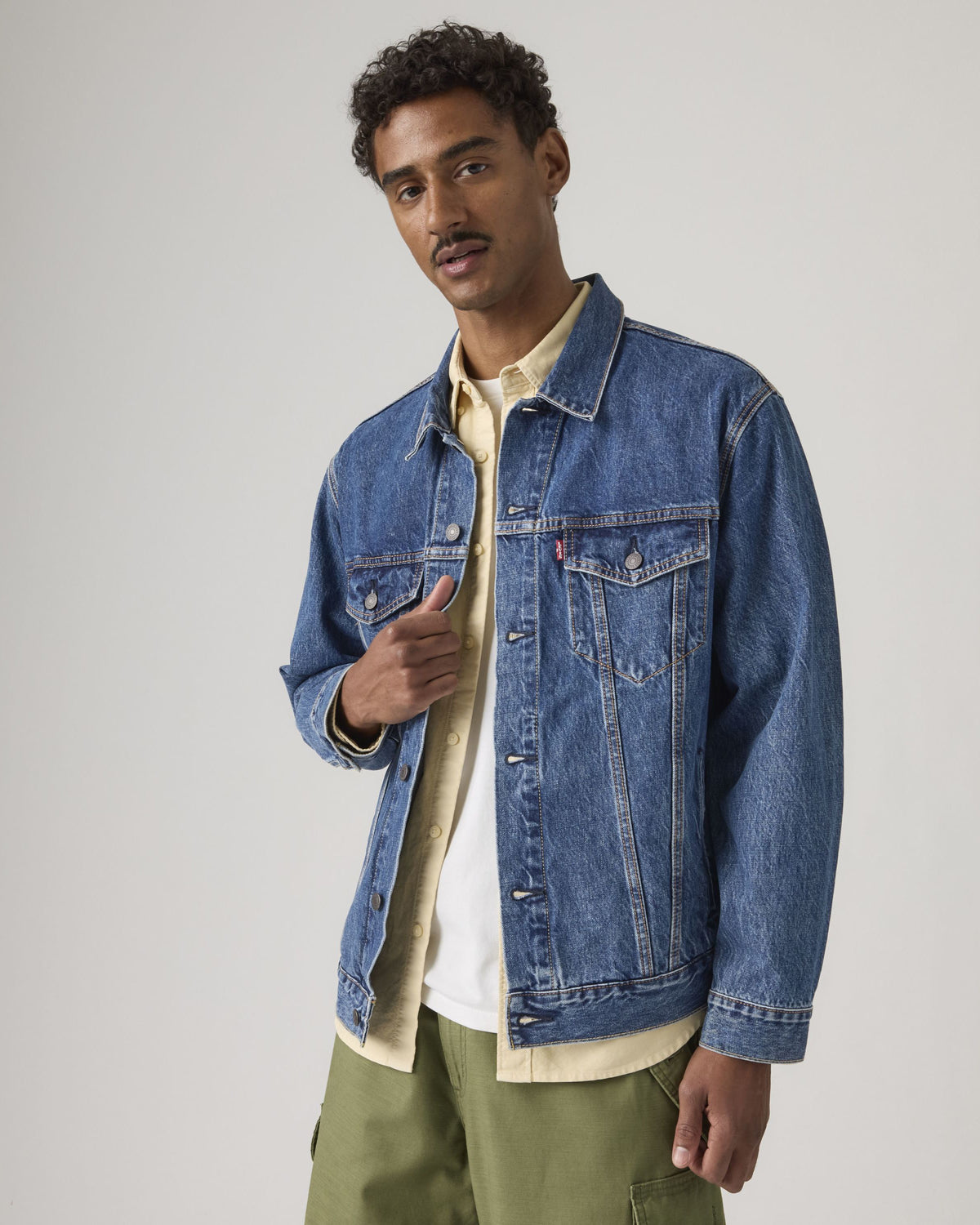 Levi's® Relaxed Fit Trucker Jacket - Million Dollar | Levi's® Jackets & Coats | JEANSTORE