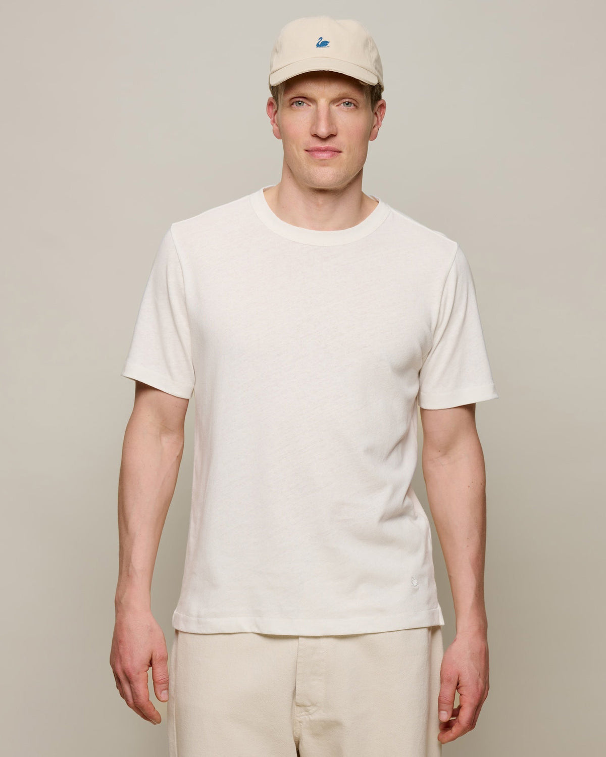 Merz b. Schwanen LINEN03 Relaxed Linen-Cotton Tee - White