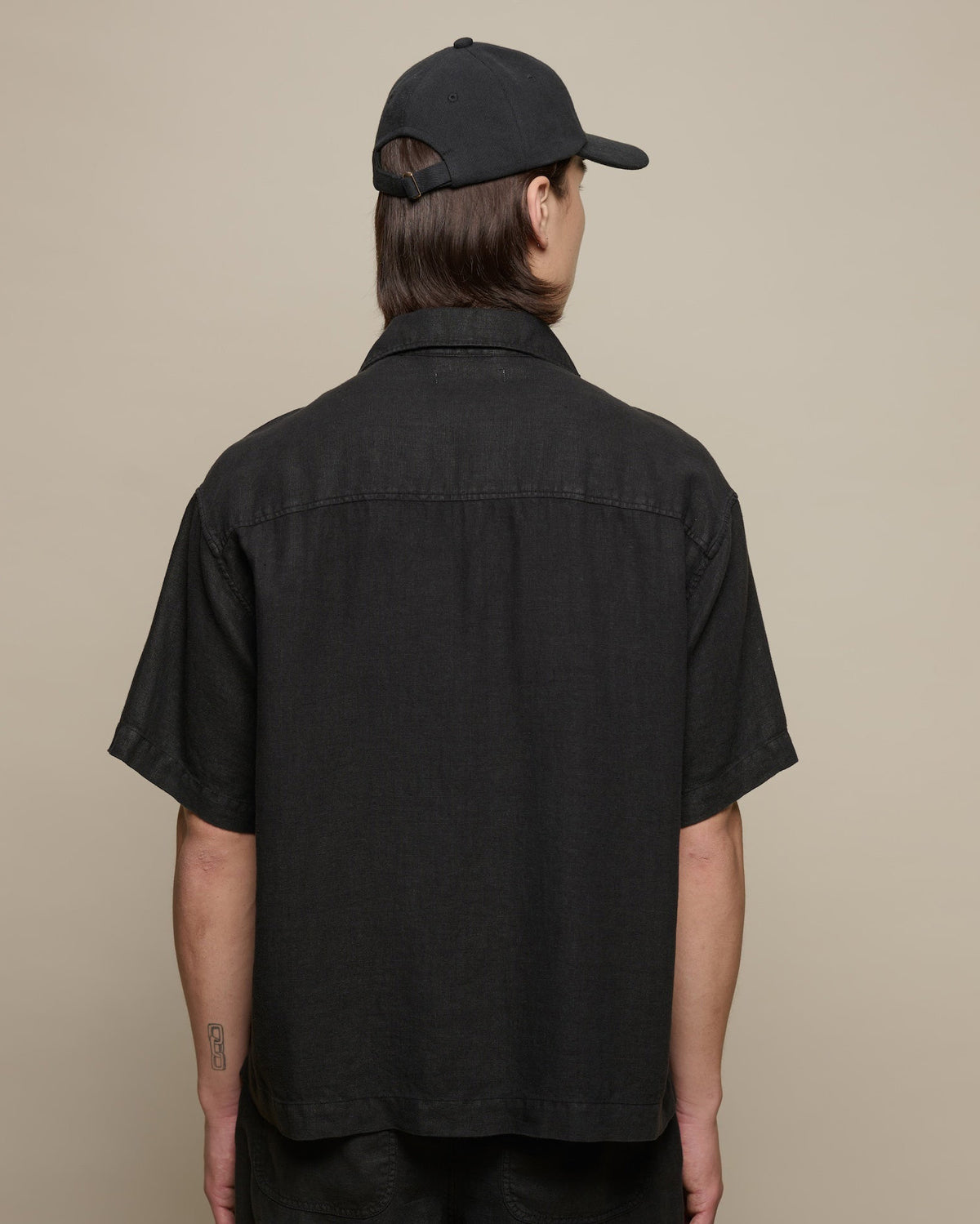 Merz b. Schwanen SHIRT03LI Linen Bowling S/S Shirt - Deep Black