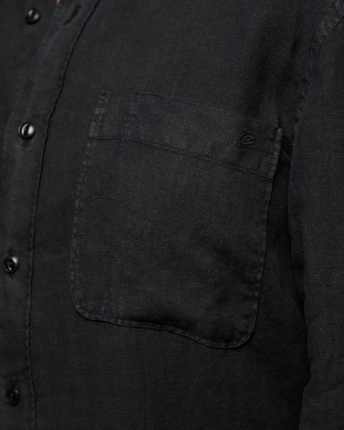 Merz b. Schwanen SHIRT20LI Relaxed Fit Linen Shirt - Deep Black