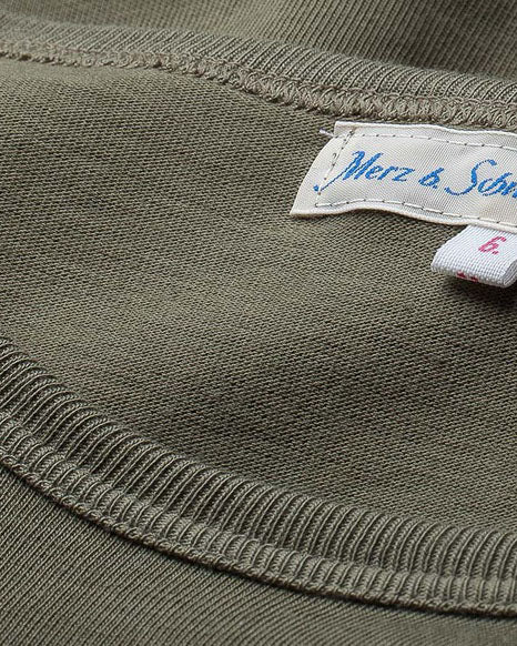 Merz b. Schwanen Good Originals 4.6oz 1950s Loopwheeled Tee - Army | Merz b. Schwanen T Shirts | JEANSTORE