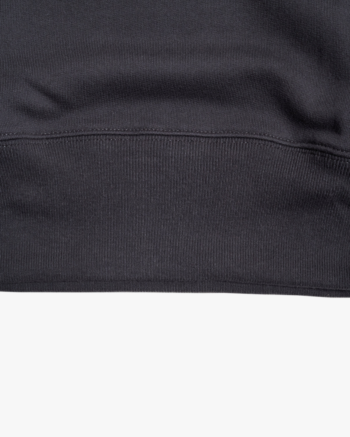 Merz b. Schwanen 3M46 10oz Vintage Loopback Fleece Sweatshirt - Charcoal | Merz b. Schwanen Sweaters & Knitwear | JEANSTORE