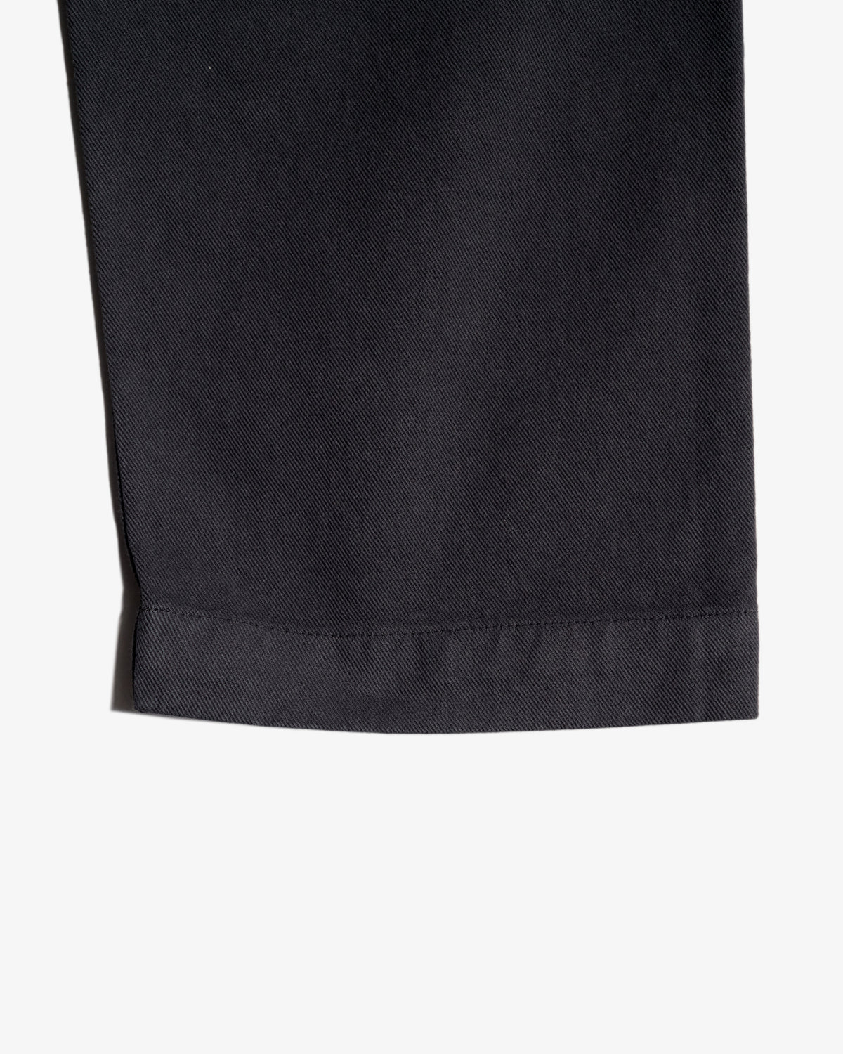 Merz b. Schwanen PANTS05 Workers Cotton Twill Drawstring Pants - Charcoal