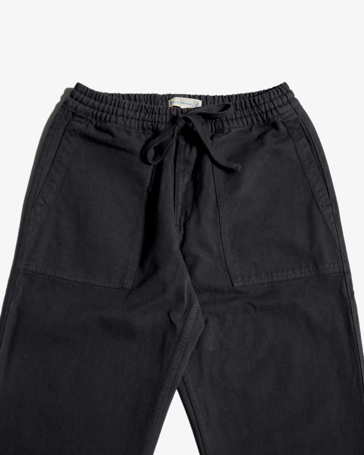 Merz b. Schwanen PANTS05 Workers Cotton Twill Drawstring Pants - Charcoal