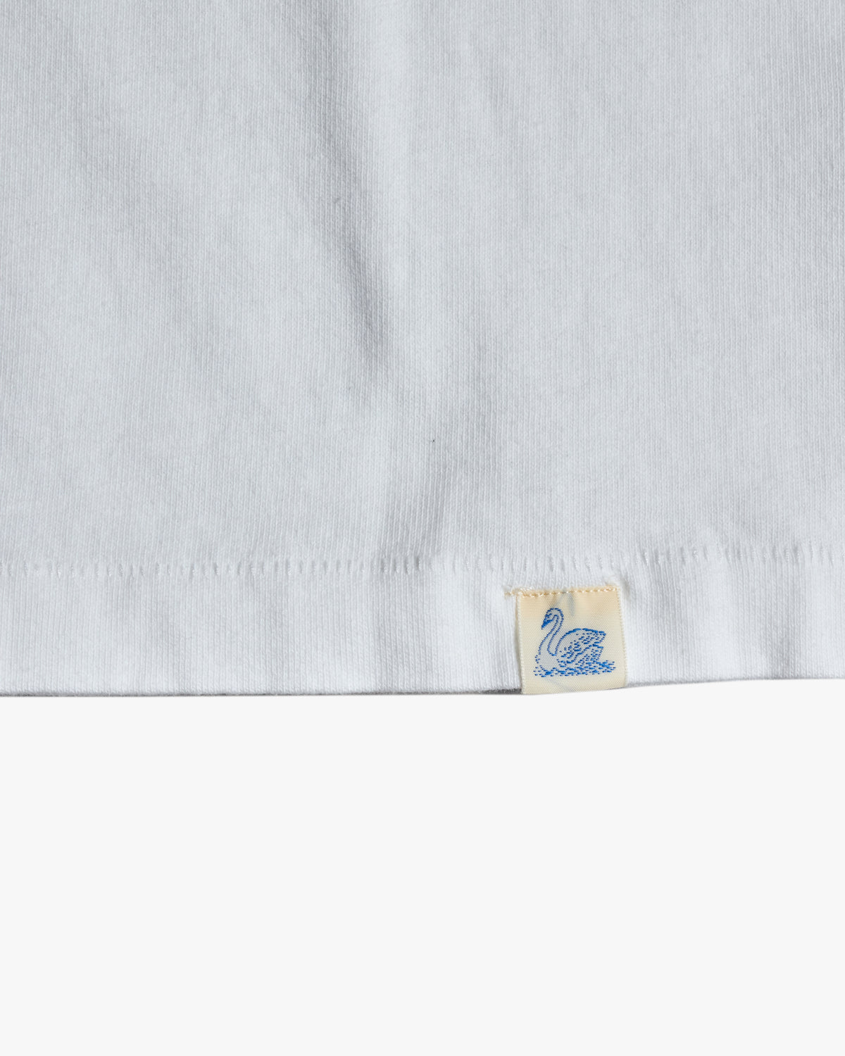 Merz b. Schwanen TEE03 Authentic Jersey Relaxed Tee - Crisp White