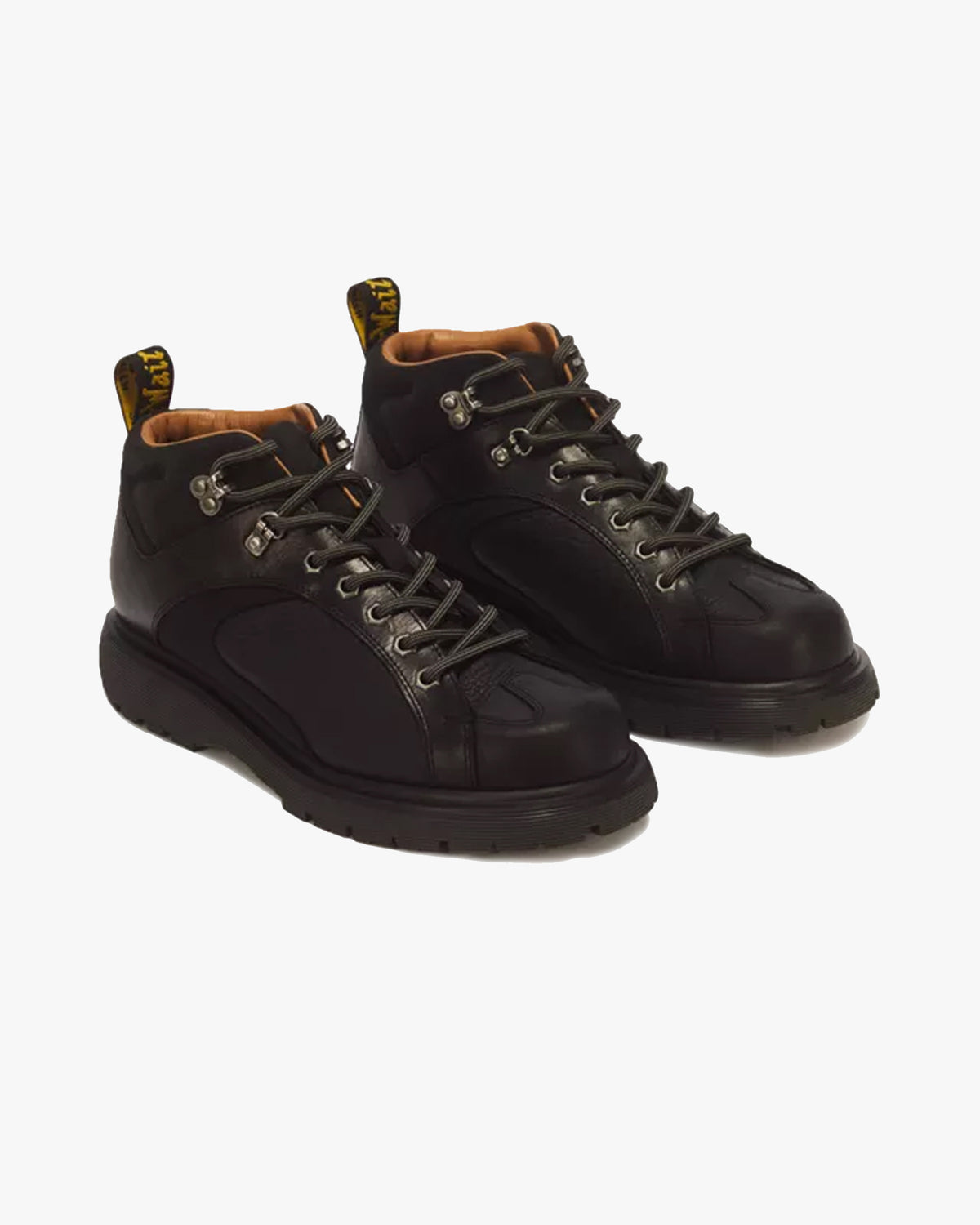 Dr Martens Wayborne Leather Boots - Black Old Harness Leather