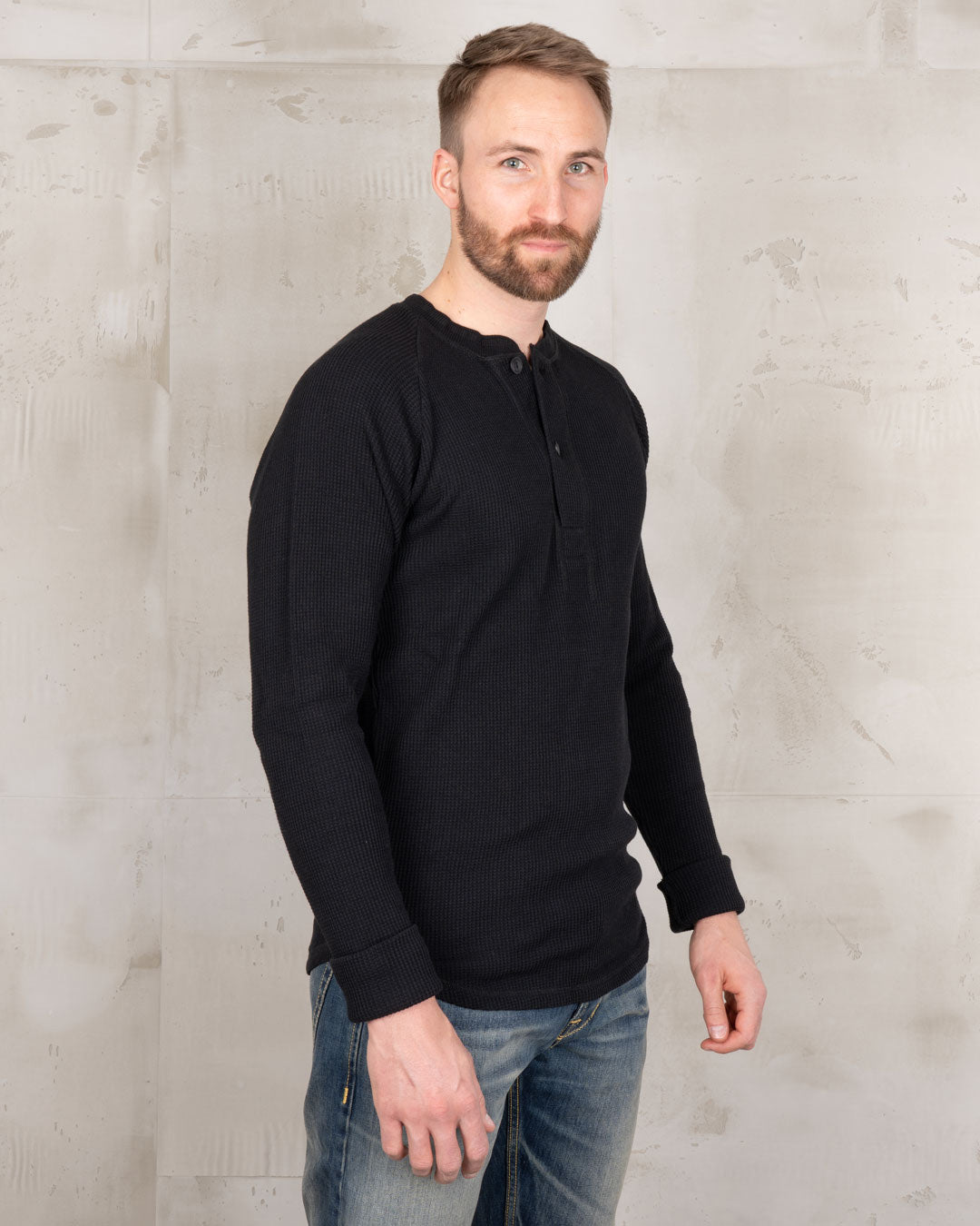 Pike Brothers 1936 Waffle Henley Shirt - Black | Pike Brothers T Shirts | JEANSTORE