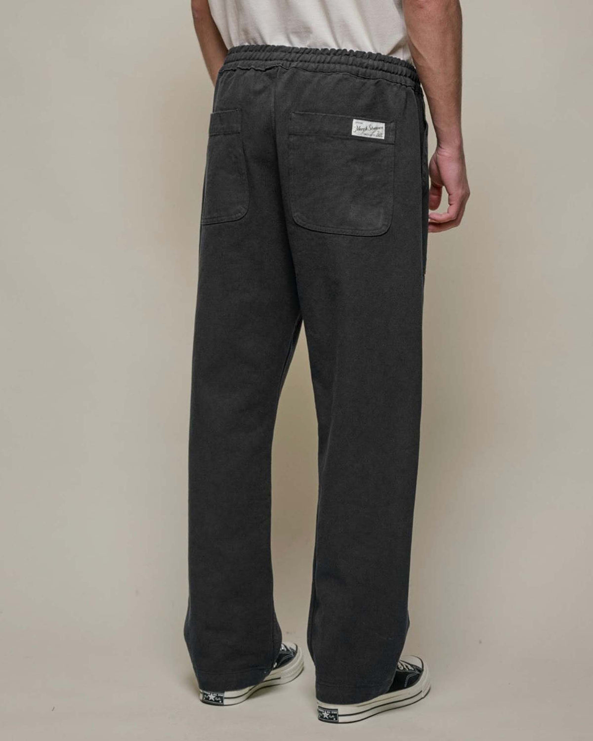 Merz b. Schwanen PANTS05 Workers Cotton Twill Drawstring Pants - Charcoal