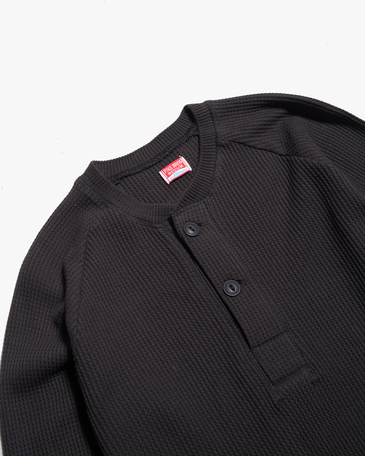 Pike Brothers 1936 Waffle Henley Shirt - Black | Pike Brothers T Shirts | JEANSTORE
