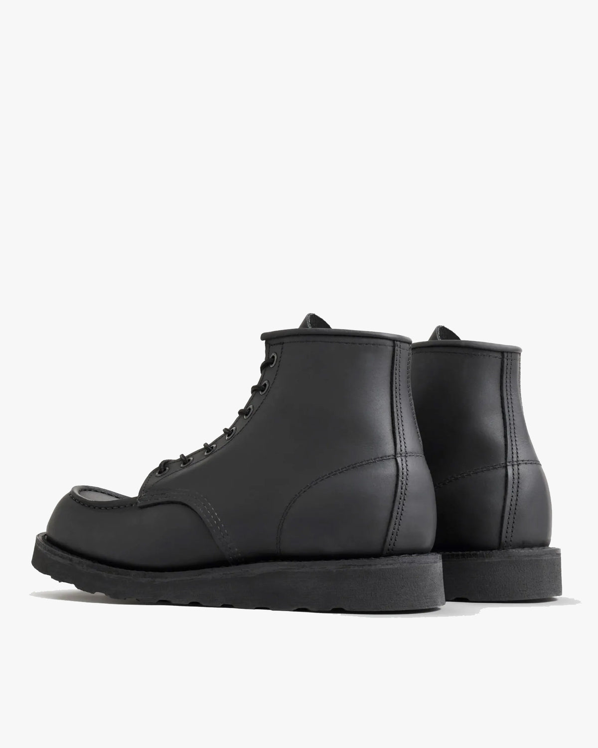 Red Wing 8074 Classic 6-Inch Moc Toe Boots - Black Harness | Red Wing Boots | JEANSTORE