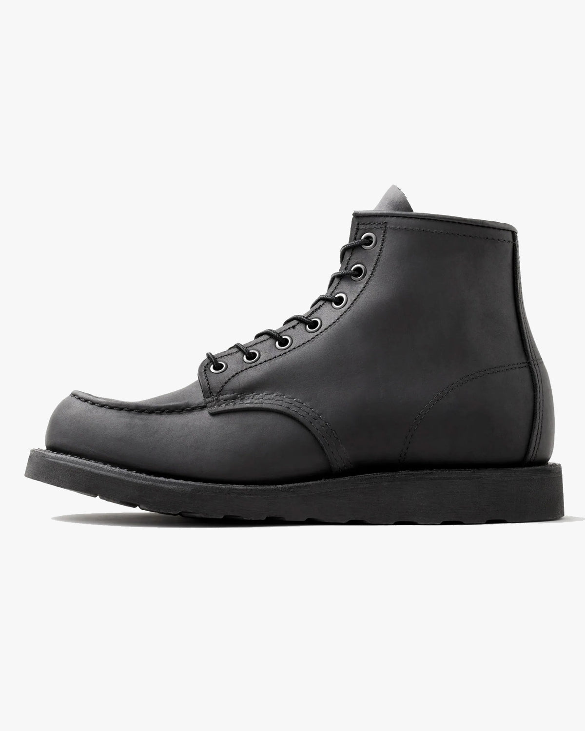 Red Wing 8074 Classic 6-Inch Moc Toe Boots - Black Harness | Red Wing Boots | JEANSTORE