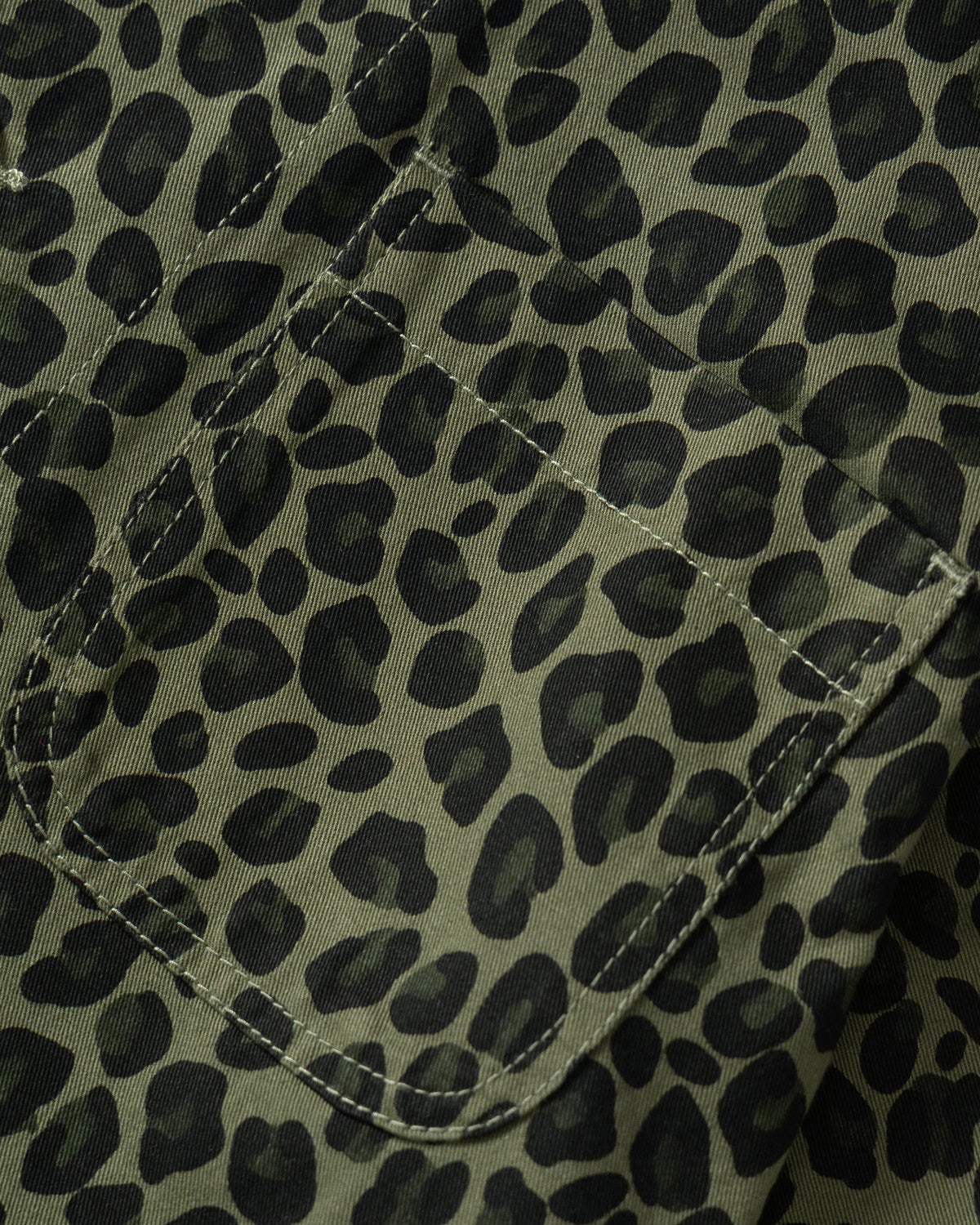 Service Works Patterned Easy Chef Shirt - Green Leopard