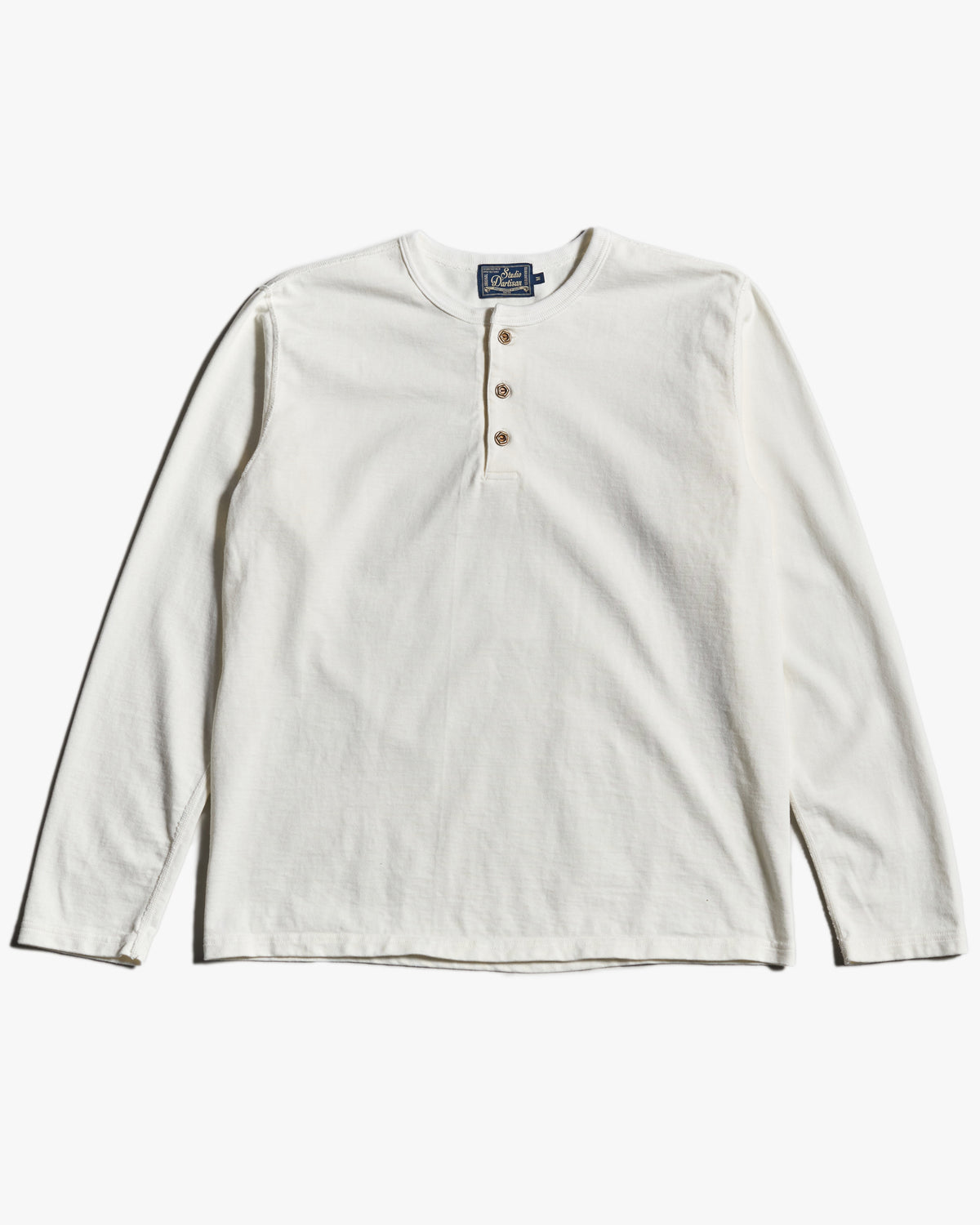 Studio D'Artisan 8187 Suvin Gold L/S Henley - White