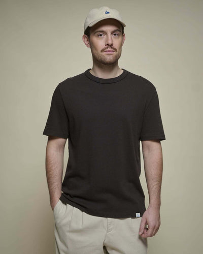 Merz b. Schwanen TEE03 7.4oz Authentic Jersey Relaxed Tee - Espresso | Merz b. Schwanen T Shirts | Jeanstore