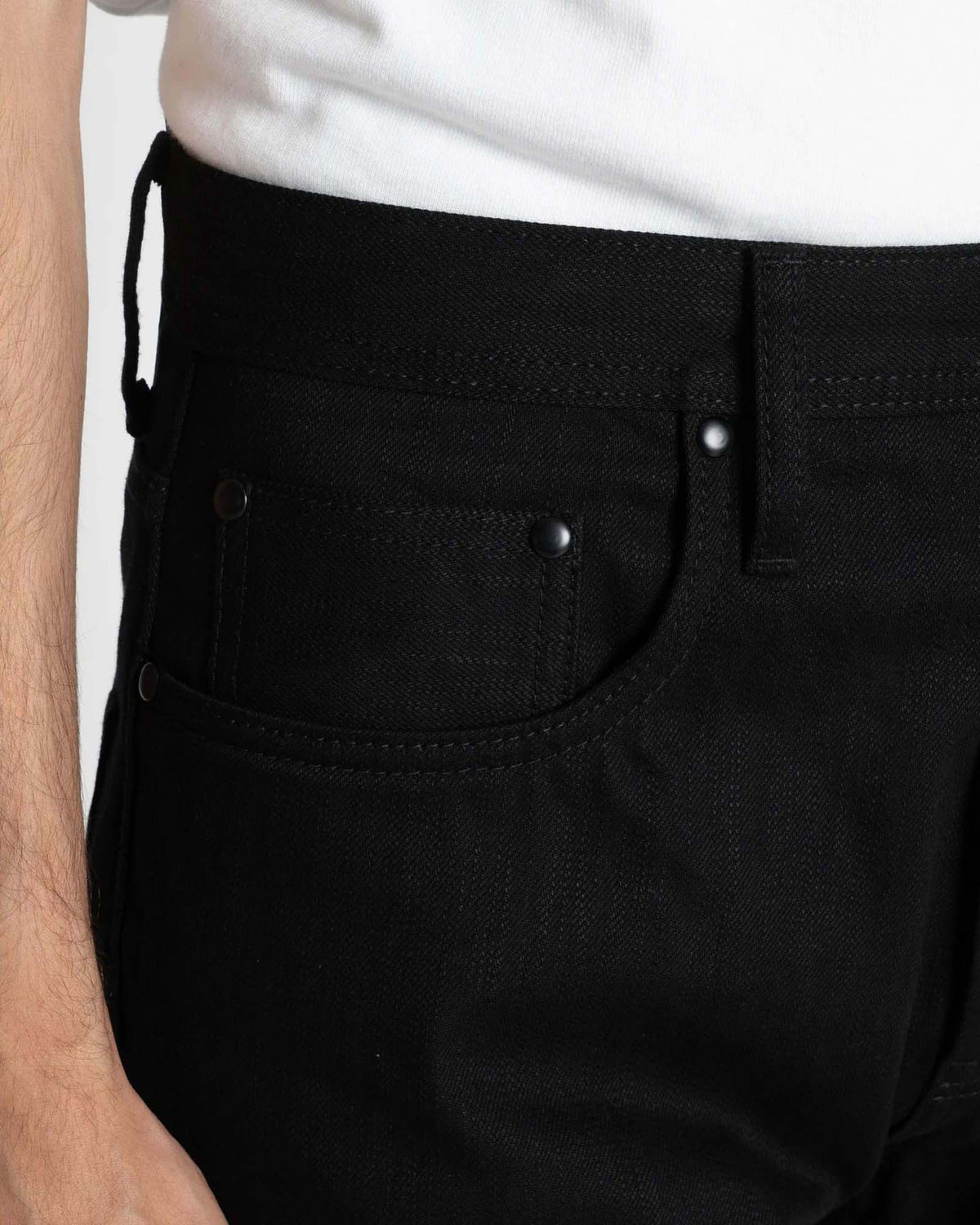 Unbranded UB648 Relaxed Tapered Mens Jeans - 14.5oz Slubby Black Selvedge
