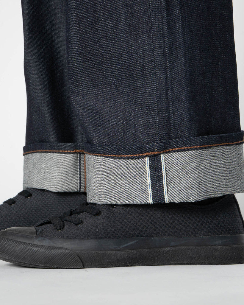 Unbranded UB722 Wide Fit Mens Jeans - 11oz Indigo Stretch Selvedge | The Unbranded Brand Jeans | JEANSTORE