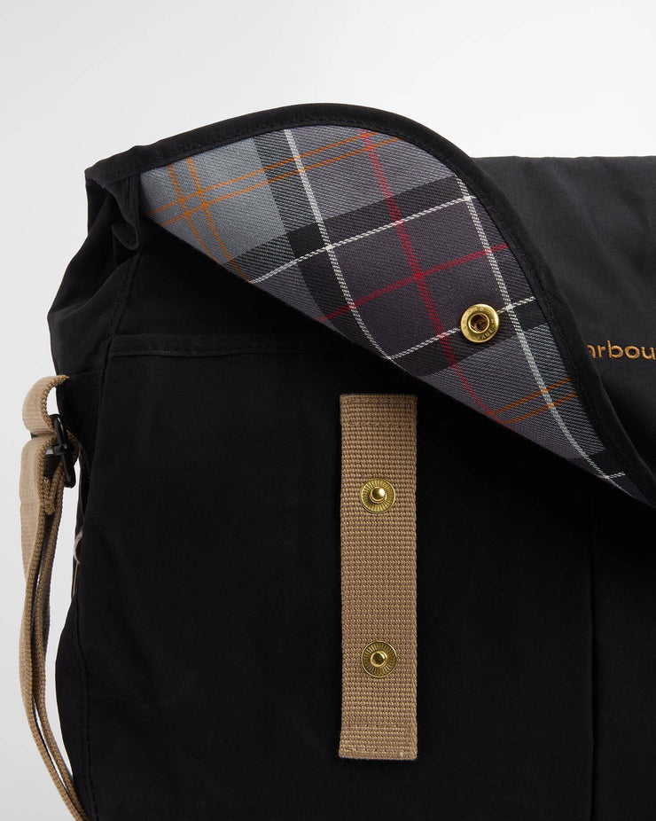 Barbour Heritage Transport Riever Crossbody Bag - Black / Modern Tartan