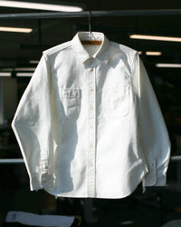 Unbranded UBS434 9oz Selvedge Oxford Work Shirt - White | The Unbranded Brand Shirts | JEANSTORE