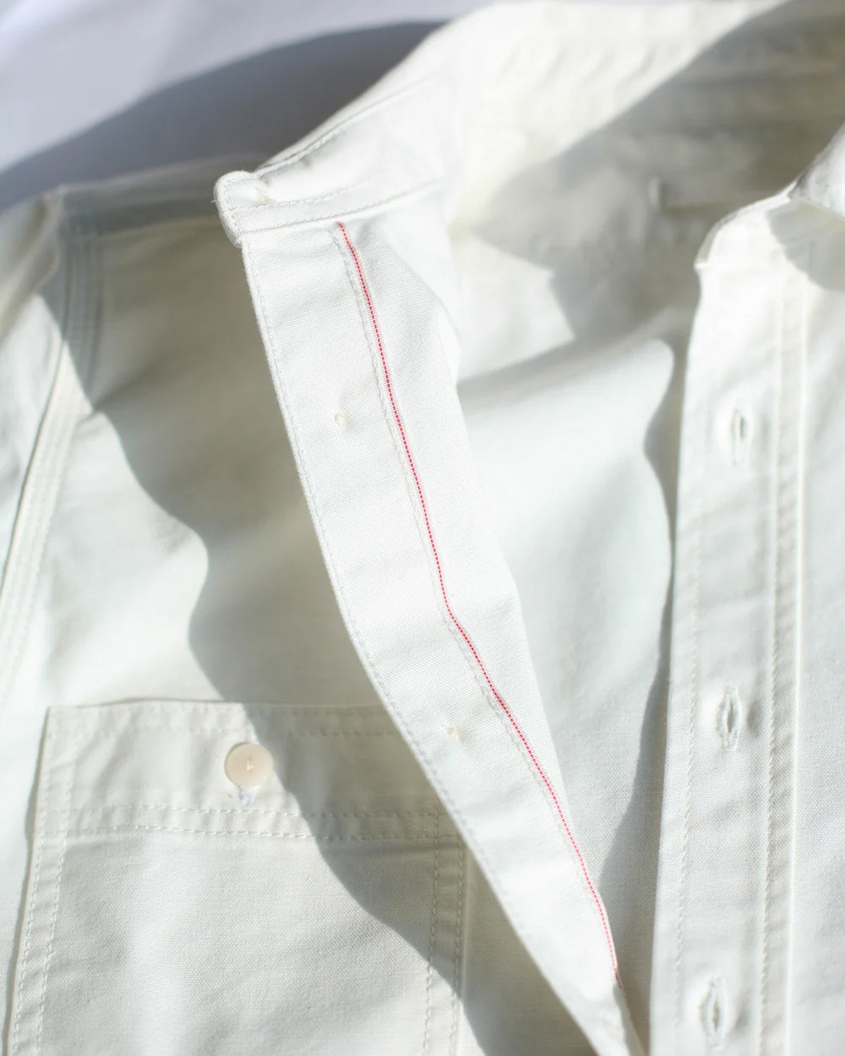 Unbranded UBS434 9oz Selvedge Oxford Work Shirt - White | The Unbranded Brand Shirts | JEANSTORE