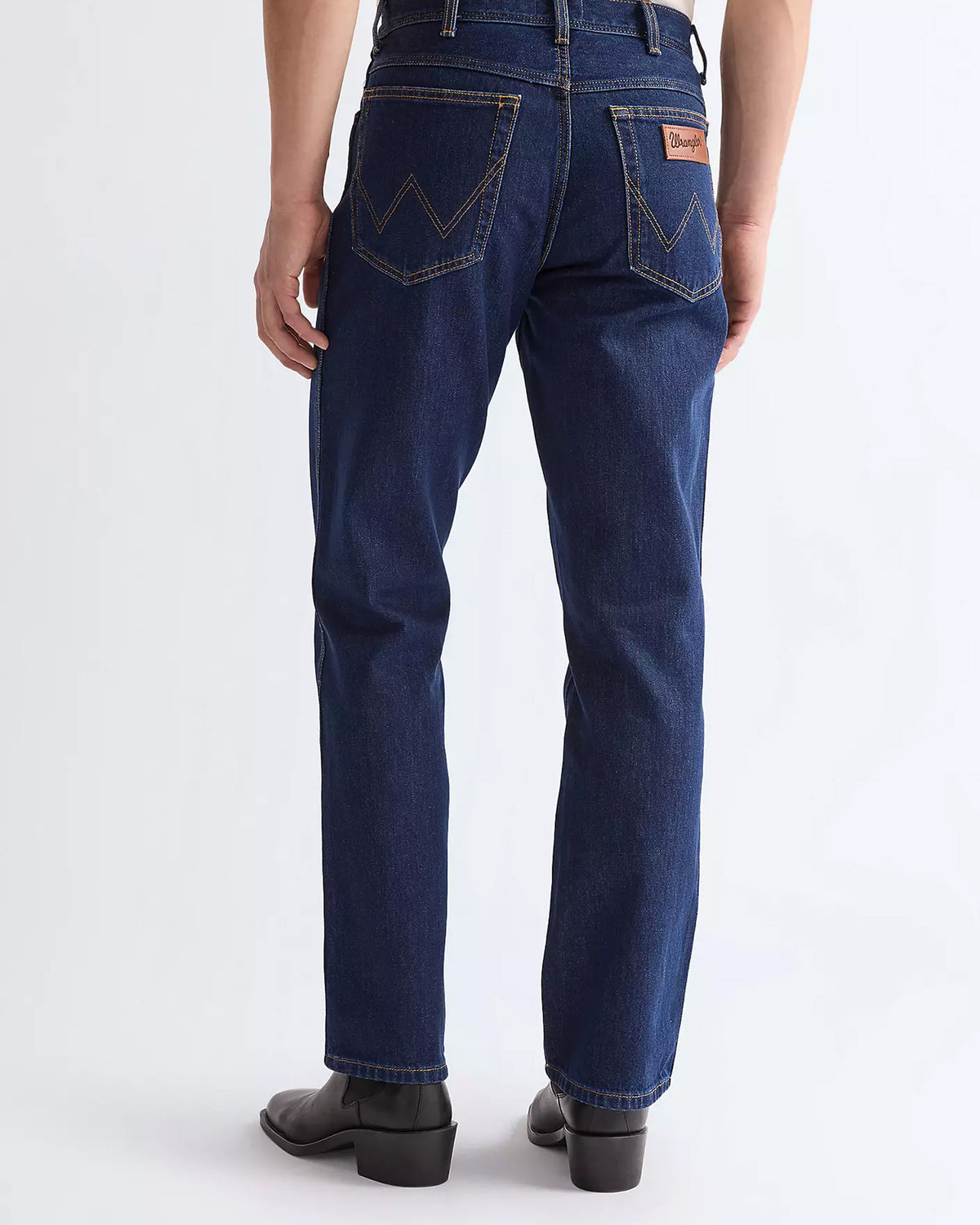 Wrangler Texas Authentic Straight Mens Jeans - Darkstone | Wrangler Jeans | JEANSTORE