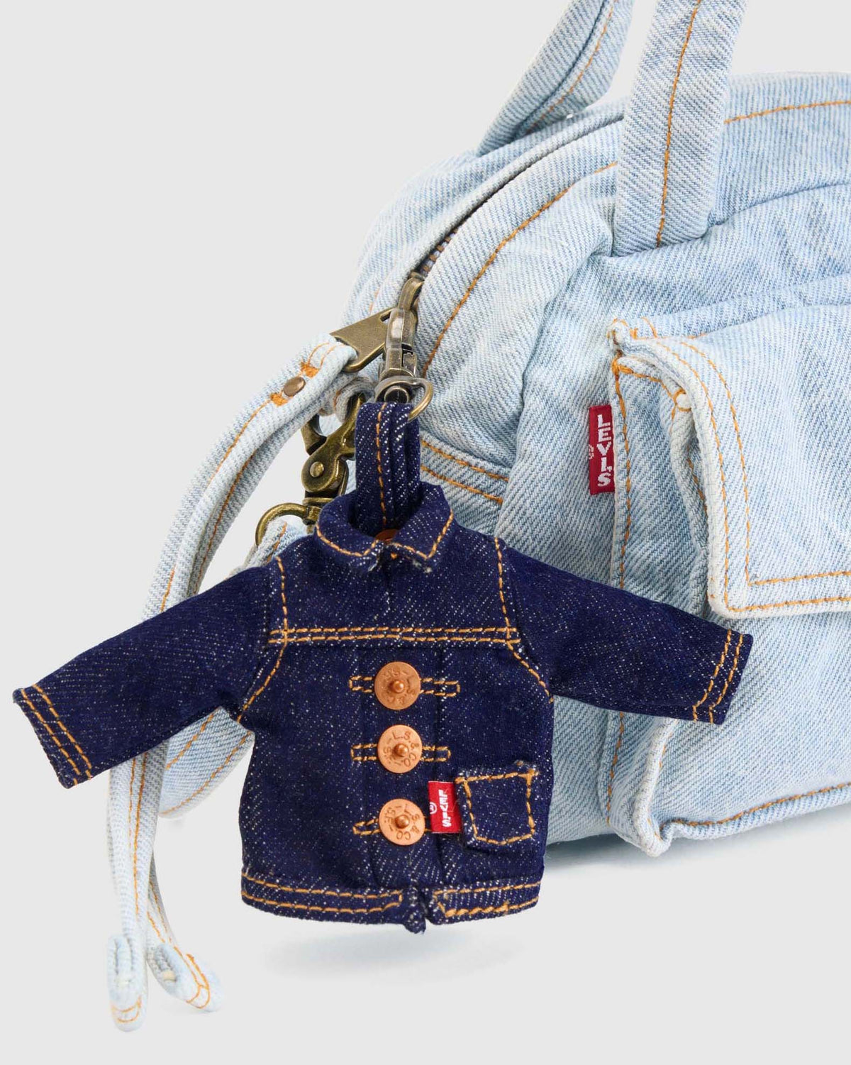Levi's® Mini Trucker Charm - Ocean Indigo | Levi's® Wallets & Key Fobs | Jeanstore