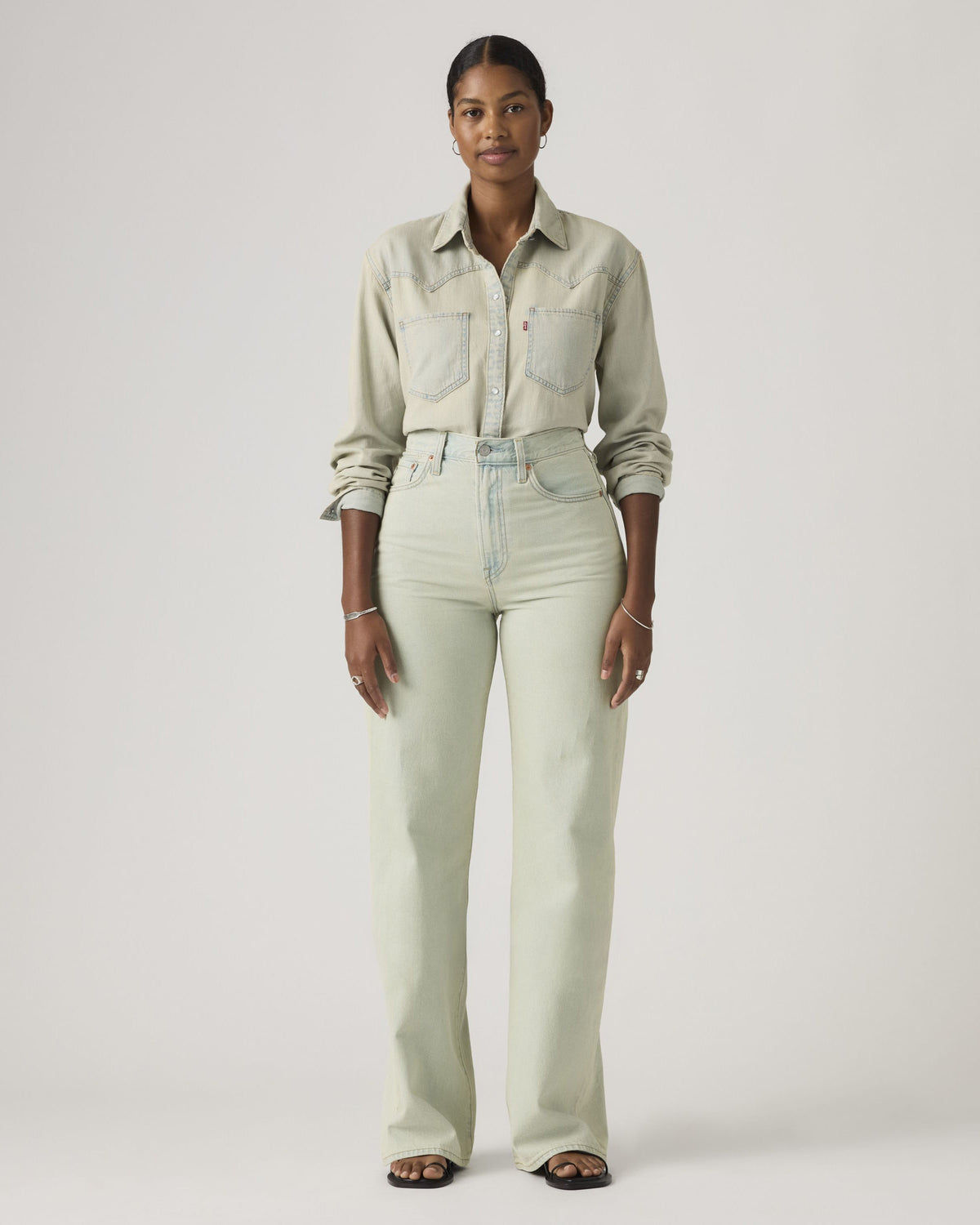Levi's® Womens Ribcage Wide Leg Jeans - De Oro