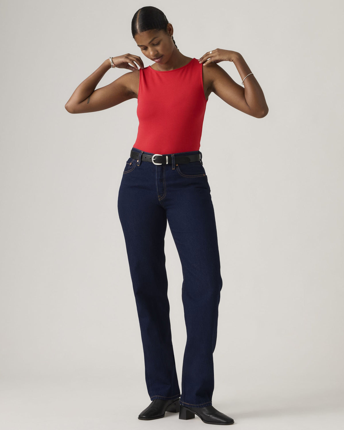 Levi's® Womens 501 90's Lightweight Relaxed Straight Fit Jeans - Deep Rinse | Levi's® Jeans | JEANSTORE