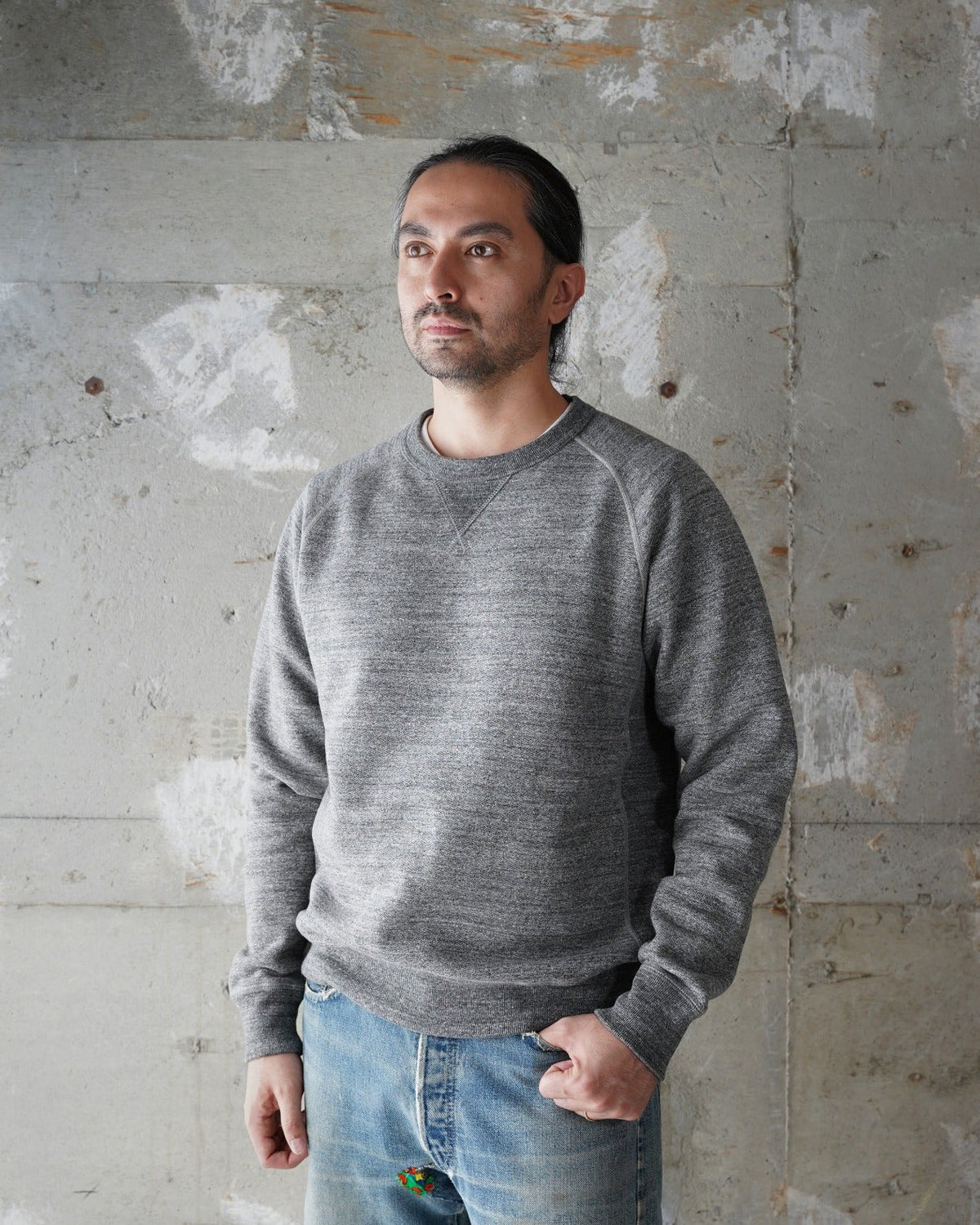 Wonder Looper Fleeced Foxfibre® Pullover Crew Neck - Charcoal | Wonder Looper Sweaters & Knitwear | JEANSTORE