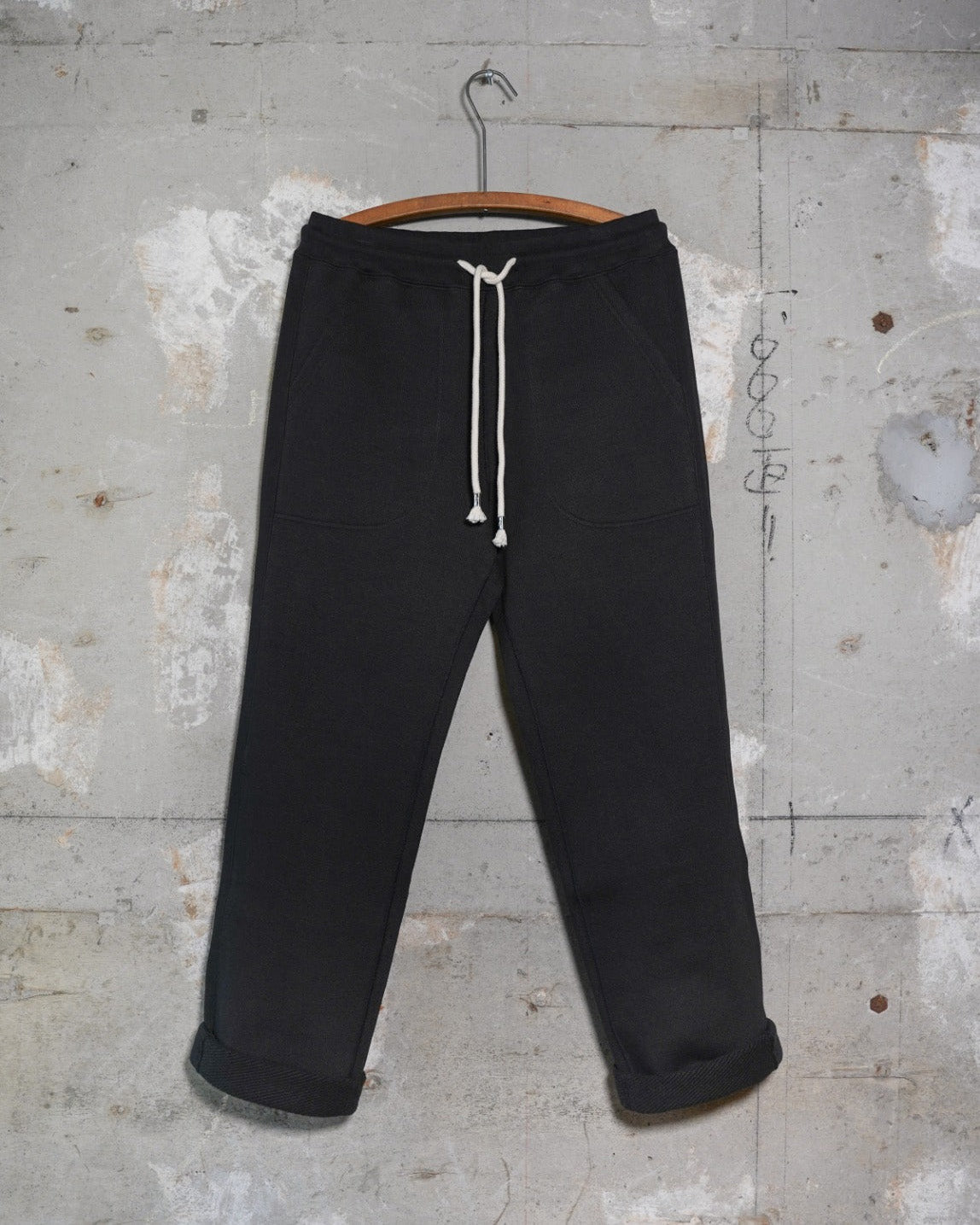 Wonder Looper 876gsm Double Heavyweight French Terry Sweatpants - Sumi Black