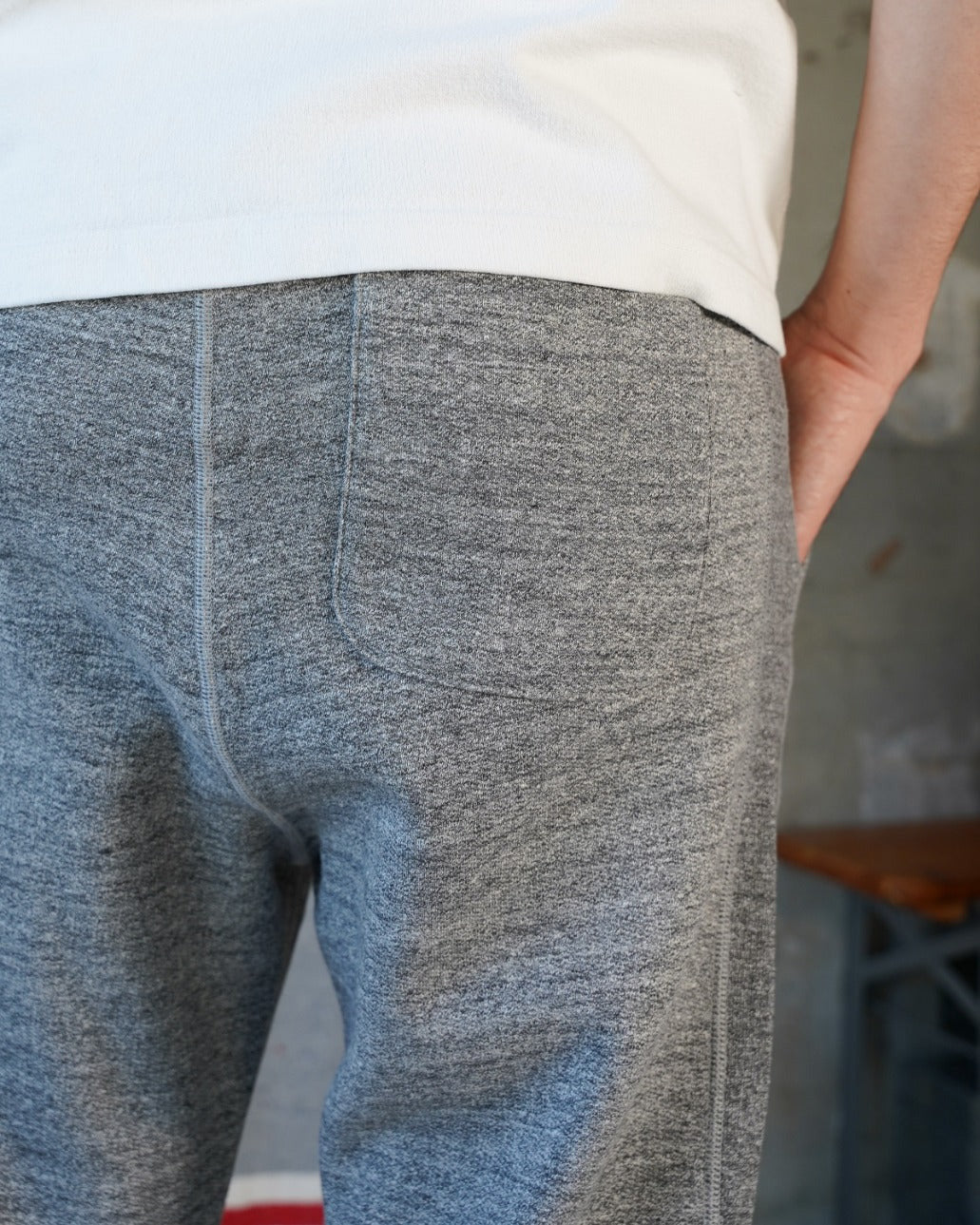 Wonder Looper Fleeced Foxfibre® Sweatpants - Charcoal | Wonder Looper Chinos & Non-Denim Pants | JEANSTORE