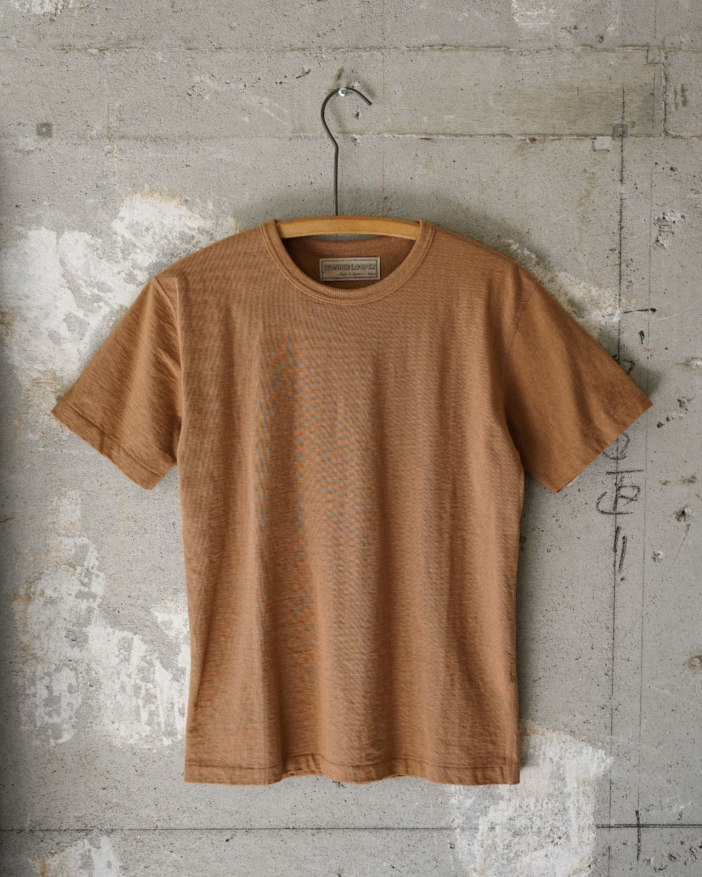 Wonder Looper Foxfibre® Tsuriami Crew Neck Tee - Coyote 70 | Wonder Looper T Shirts | JEANSTORE