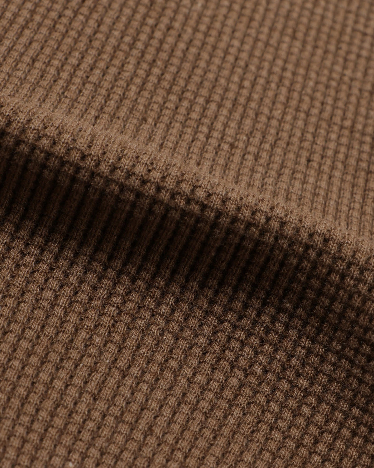 Wonder Looper Iron Mordant Foxfibre® Heavyweight Waffle Henley - Coyote 80 | Wonder Looper T Shirts | JEANSTORE