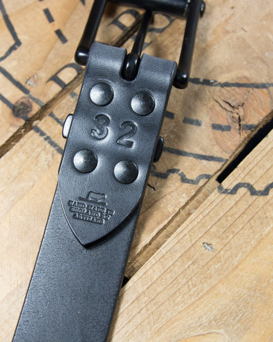 Barnes and Moore Garrison Leather Belt - Black / Black | Barnes and Moore Belts | JEANSTORE