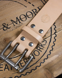 Barnes and Moore Harness Leather Heavyweight Belt - Natural / Nickel | Barnes and Moore Belts | JEANSTORE
