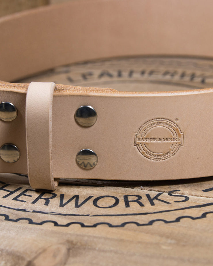 Barnes and Moore Harness Leather Heavyweight Belt - Natural / Nickel